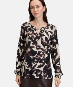 Clariamoore.shop09b684442a 1