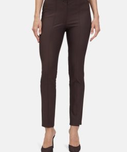 Clariamoore.shop0b38dc367d 1