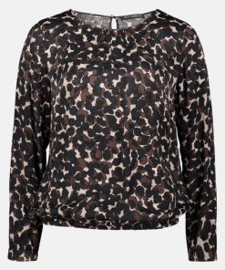 Clariamoore.shop179482f885 4