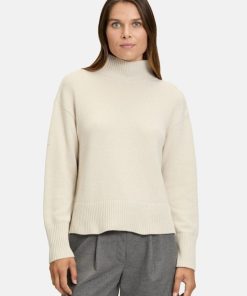 Clariamoore.shop26e1a5aa4f 1