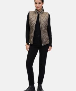 Clariamoore.shop27af01cb15 2