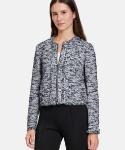 Clariamoore.shop31e57eb485 1