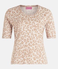 Clariamoore.shop350db7366c 4