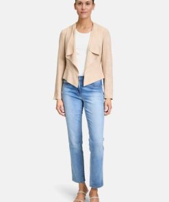 Clariamoore.shop36137bcc78 2