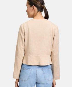 Clariamoore.shop36137bcc78 3