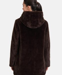 Clariamoore.shop37f8896705 3