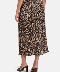 Clariamoore.shop48f0823c50 3