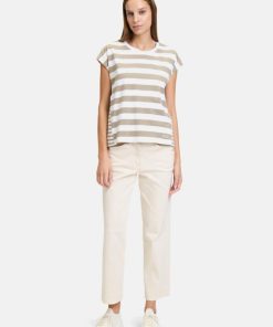 Clariamoore.shop524c11bb00 2