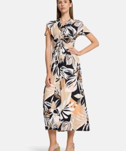 Clariamoore.shop52ca7976d6 2