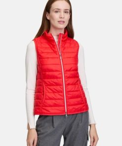 Clariamoore.shop5bae2276a0 1