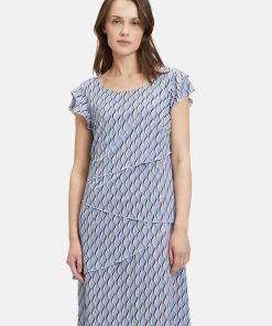 Clariamoore.shop5cdc193270 1