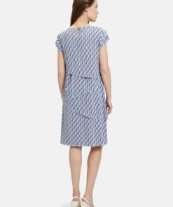 Clariamoore.shop5cdc193270 3