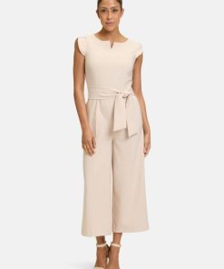 Clariamoore.shop5dba38cdba 1