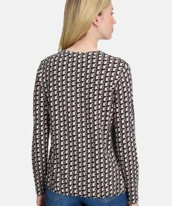 Clariamoore.shop5e4e090140 3