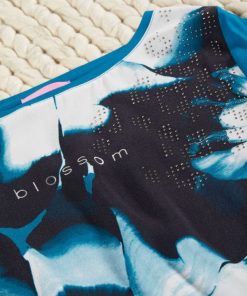 Clariamoore.shop5f38b2f249 2