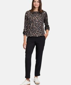 Clariamoore.shop60975ac93b 2