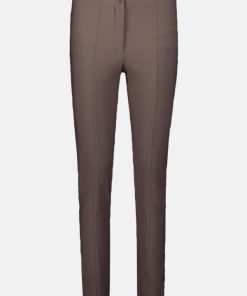 Clariamoore.shop674f70b575 4