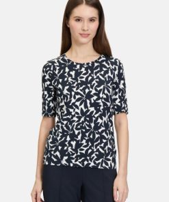 Clariamoore.shop6f600ab316 1