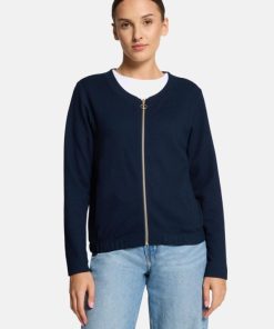 Clariamoore.shop74e94ba715 1