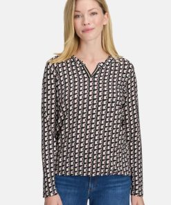 Clariamoore.shop8285387145 1