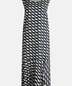 Clariamoore.shop831e706045 3