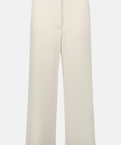 Clariamoore.shop987ed17705 3