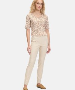 Clariamoore.shopa874641277 2