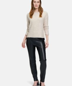 Clariamoore.shopaef70c9574 2