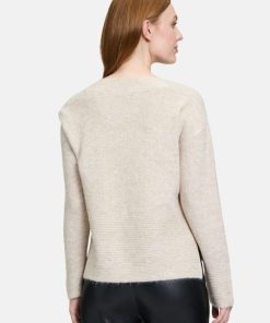 Clariamoore.shopaef70c9574 3