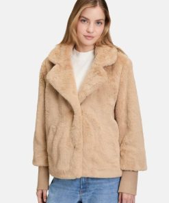 Clariamoore.shopba68b34052 1