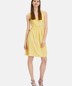 Clariamoore.shopc5afaaf06c 2