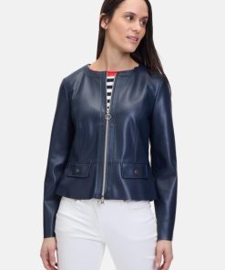 Clariamoore.shopc71b0fc293 2