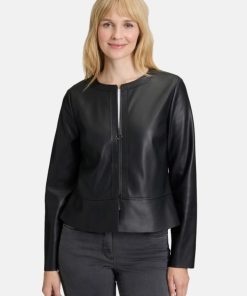 Clariamoore.shopcb3b4400be 1