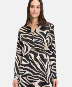 Clariamoore.shopd813ed8dae 1