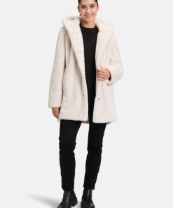 Clariamoore.shope033a9316a 2