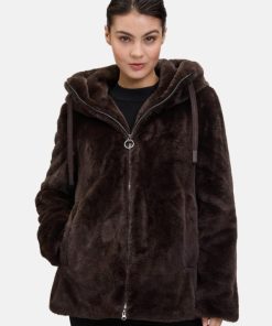 Clariamoore.shope38d1acae1 1