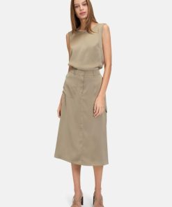 Clariamoore.shope4392f88b5 2