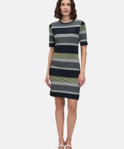 Clariamoore.shope4d9fd7e15 2