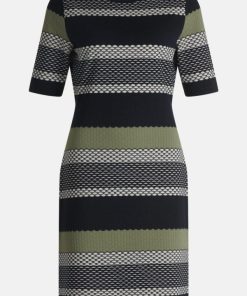 Clariamoore.shope4d9fd7e15 4